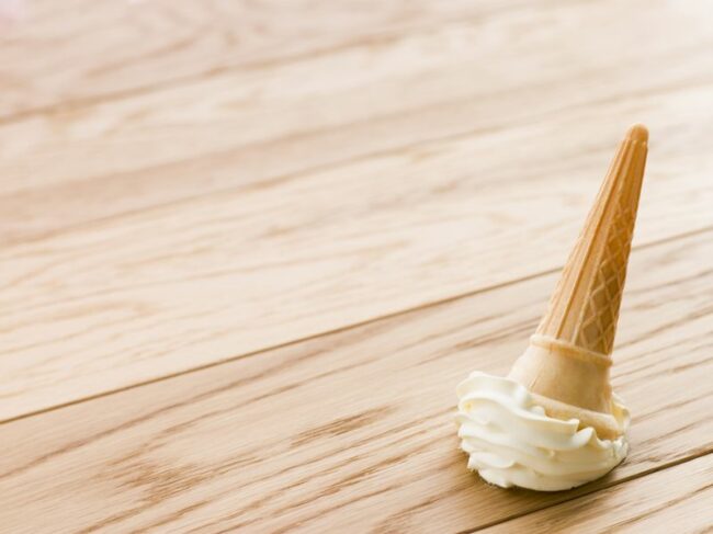 3723076 – ice cream cone dropped on the floor how to deal with disappointment